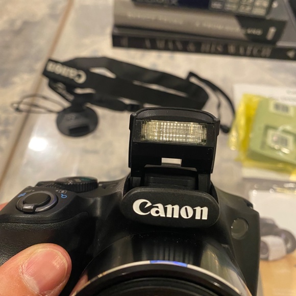 *SOLD* Canon PowerShot SX530 HS 16.0MP Camera Bundle {Near Mint} - Picture 3 of 12